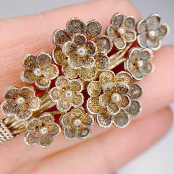 Antique Edwardian Sterling Silver Brooch Wire Scrollwork Floral Filigree C-Clasp - Picture 3 of 5